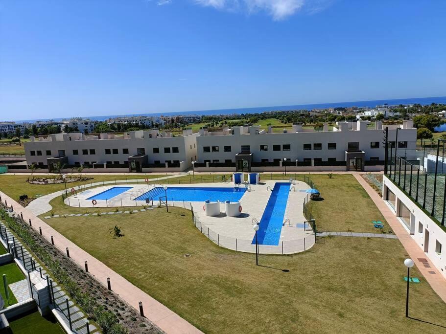 Nuevo Atico Toyo. Vistas Al Mar, Terraza, Solarium, Piscina, A/A, Wifi Y Garaje Διαμέρισμα El Toyo Εξωτερικό φωτογραφία