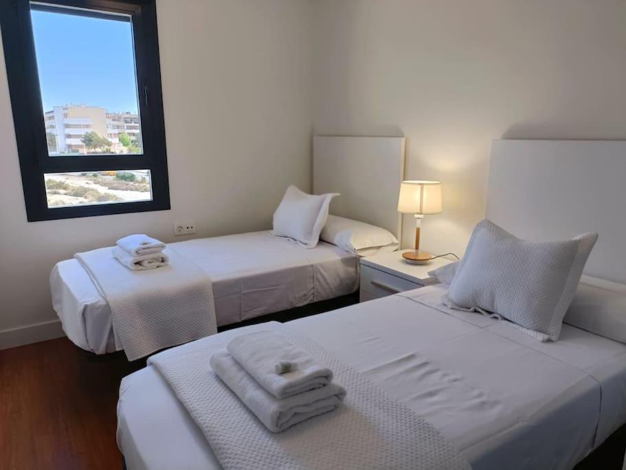 Nuevo Atico Toyo. Vistas Al Mar, Terraza, Solarium, Piscina, A/A, Wifi Y Garaje Διαμέρισμα El Toyo Εξωτερικό φωτογραφία