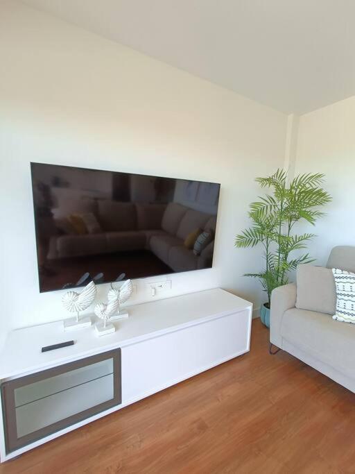 Nuevo Atico Toyo. Vistas Al Mar, Terraza, Solarium, Piscina, A/A, Wifi Y Garaje Διαμέρισμα El Toyo Εξωτερικό φωτογραφία