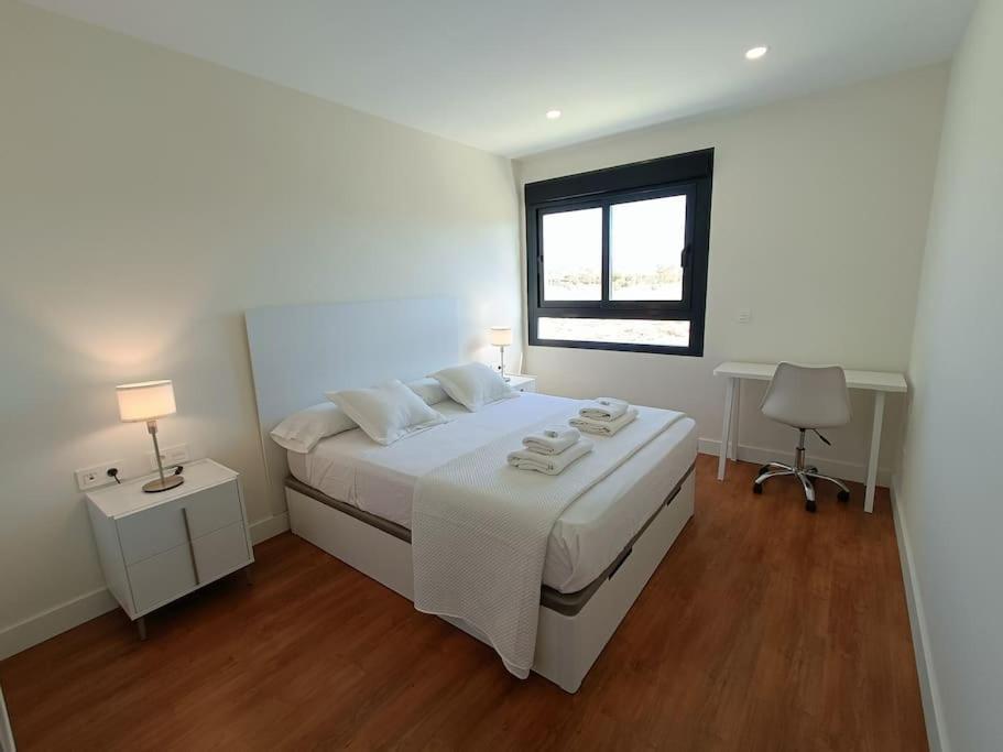 Nuevo Atico Toyo. Vistas Al Mar, Terraza, Solarium, Piscina, A/A, Wifi Y Garaje Διαμέρισμα El Toyo Εξωτερικό φωτογραφία