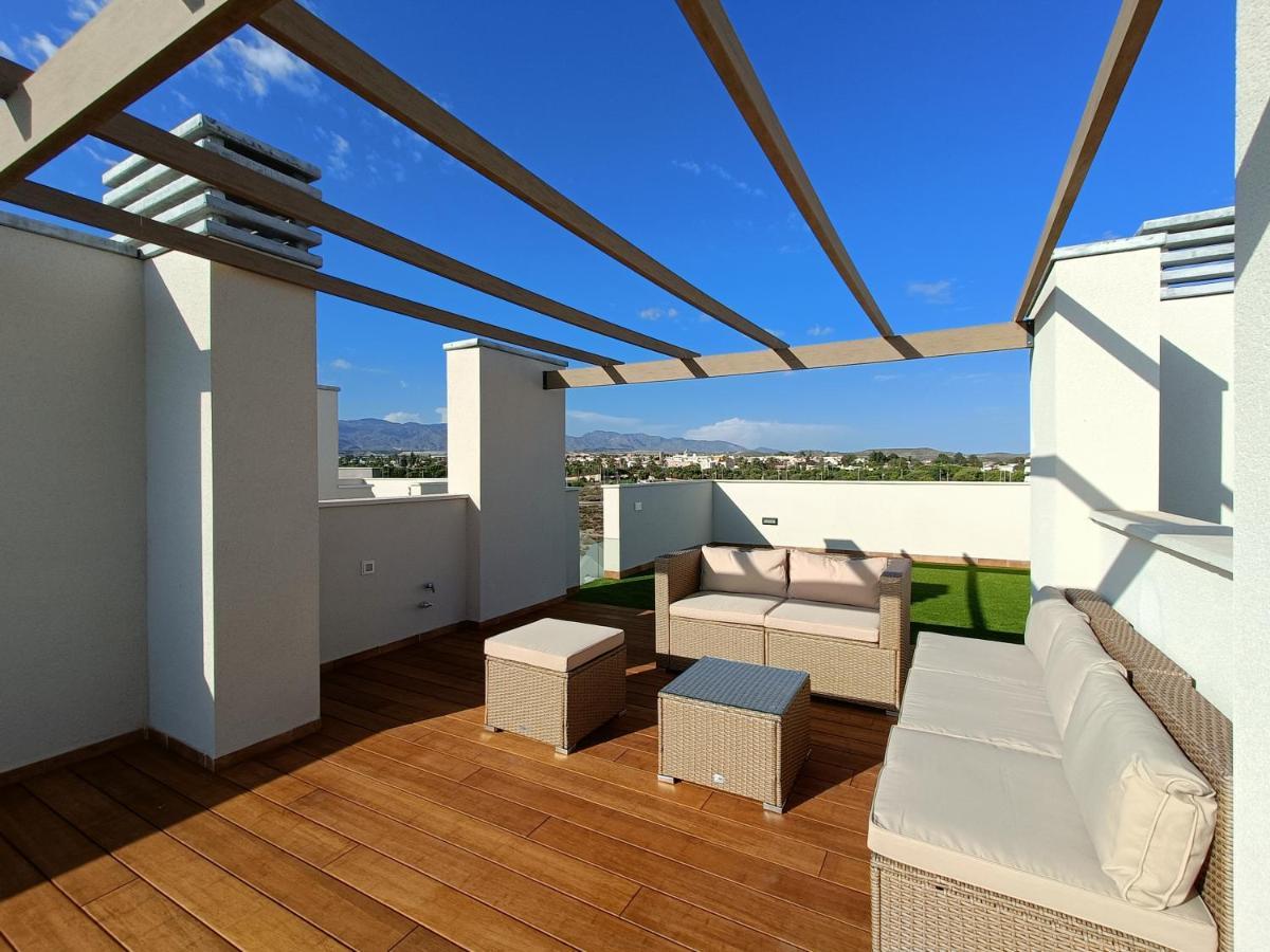 Nuevo Atico Toyo. Vistas Al Mar, Terraza, Solarium, Piscina, A/A, Wifi Y Garaje Διαμέρισμα El Toyo Εξωτερικό φωτογραφία
